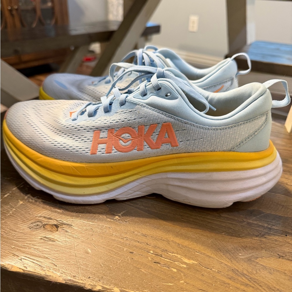 Hoka One One Bondi 8 running shoes